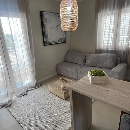 Frida En Apartamento Sukošan